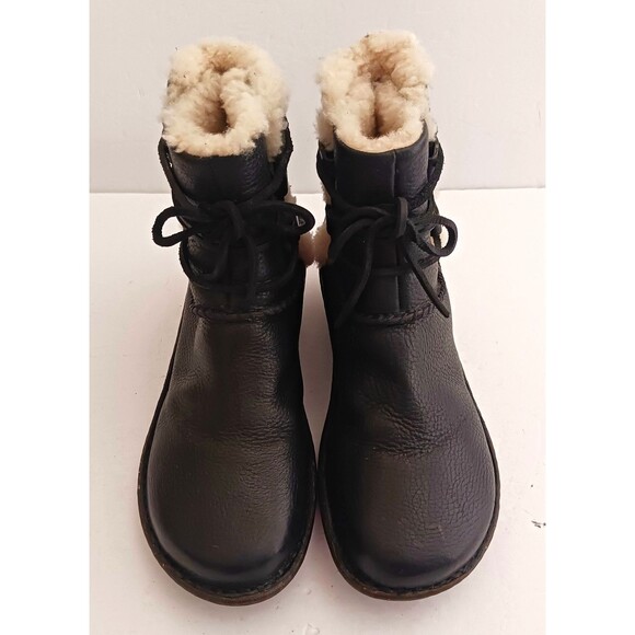UGG Caspia 1932 Blk Leather Lace Up Ankle Boot Shearling Lined EU 38 US 7 - Picture 2 of 13
